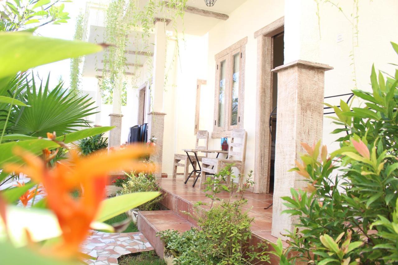 Mango 5 Hotel Amed Zewnętrze zdjęcie